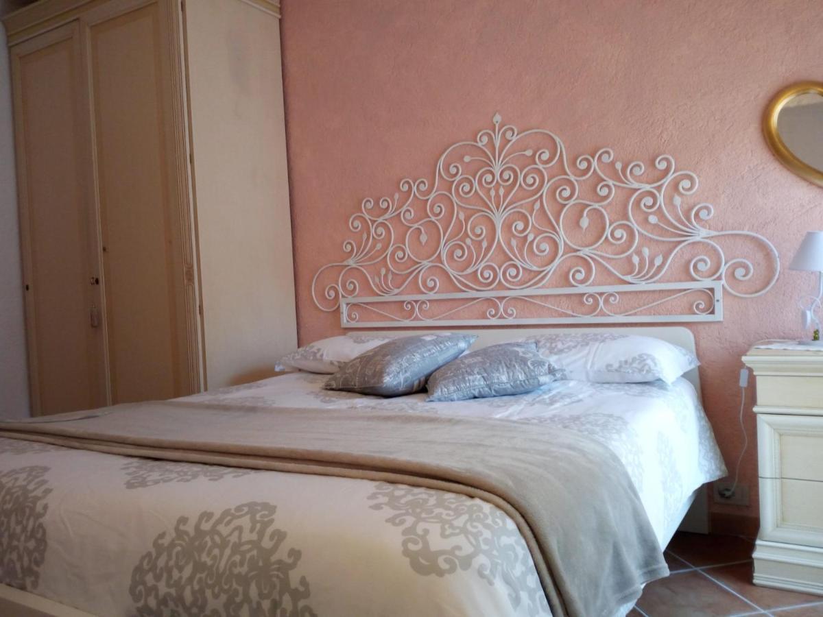 Lo Sporting Bed&Breakfast Nasino Exterior photo